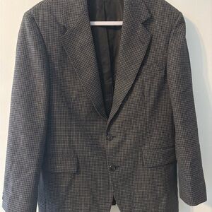 146M Haggar Men's Charcoal and navy Blazer